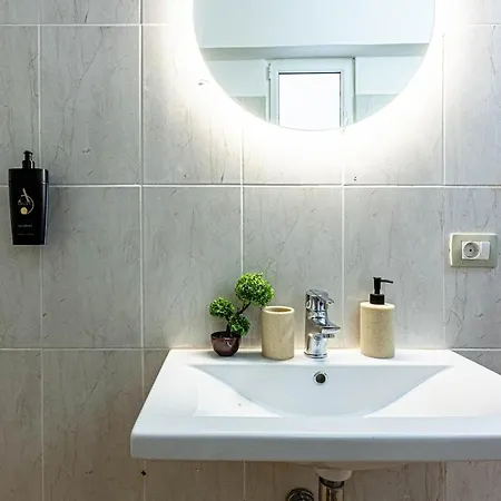 Dhermi's Icon Big 1br Ap 14 Appartement